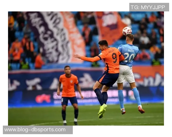 足球广告牌的魅力与影响力如何塑造现代体育商业化新格局